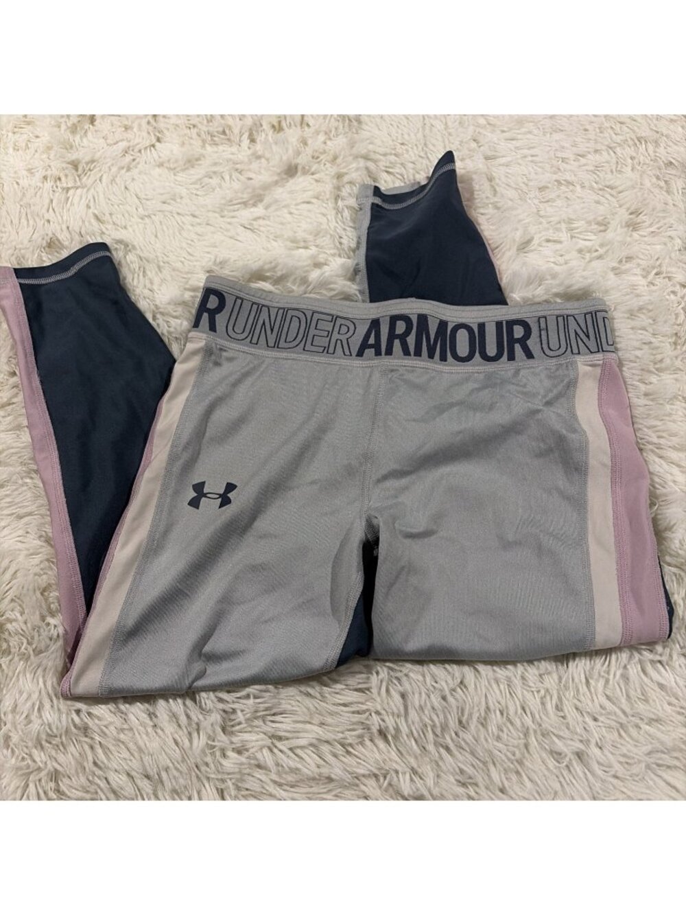 Under Armour girls YXL gray quad color leggings pull on athletic